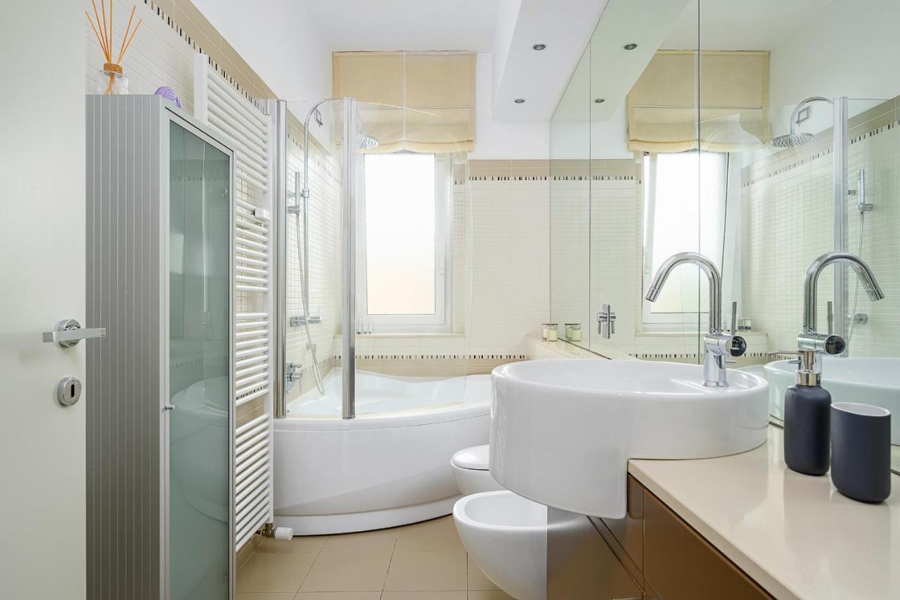 Stylish Condo Garibaldi Sempione 85M2 - Self Check-In Мілан Екстер'єр фото